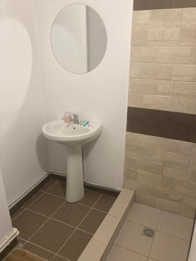 Apartments4Rent ياش المظهر الخارجي الصورة
